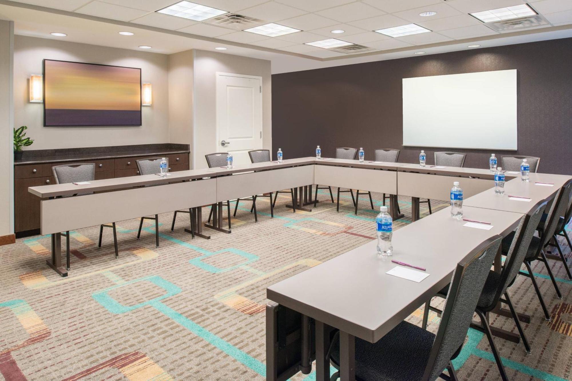Hotel By Marriott Harrisonburg