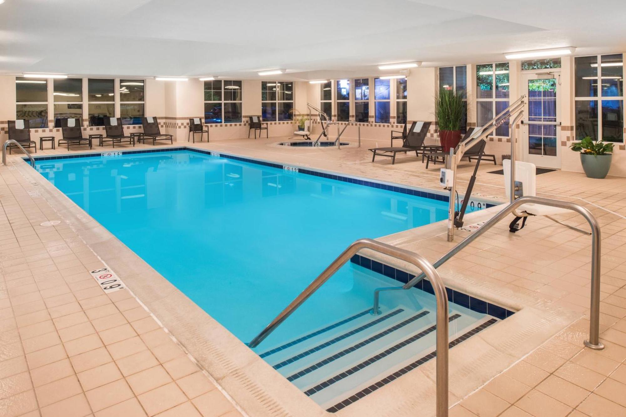 By Marriott Hotel Harrisonburg